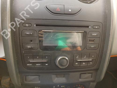 Used Radio Radio DACIA DUSTER (HS_) 1.5 dCi (109 hp) 34188215 34188215