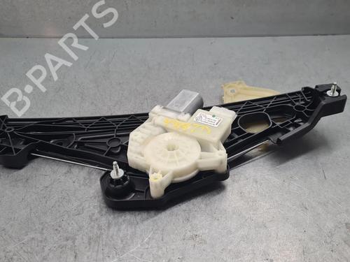 Elevador vidro trás direito Elevador vidro trás direito RENAULT CAPTUR II (HF_) TCe 140 (HFN0) (140 hp) 34195675 34195675