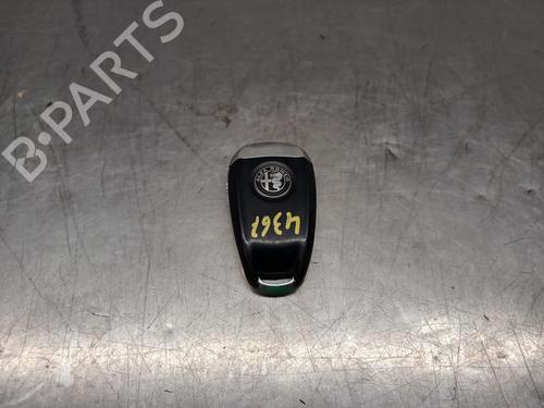 other-alfa-romeo-stelvio-949_-2016-34226067 main image