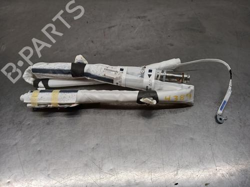 right-curtain-airbag-nissan-juke-f16_-2019-33121540 main image