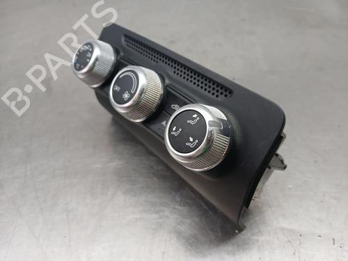 Climate control AUDI A1 (8X1, 8XK) 1.6 TDI | BP30440929I5 - Image 3