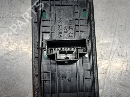 Left front window switch SKODA OCTAVIA III Combi (5E5, 5E6) 1.0 TSI | BP33205377I27  - Image 6