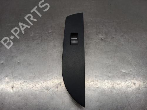 Fensterheberschalter rechts vorne für Fensterheberschalter rechts vorne TOYOTA COROLLA Hatchback (_E21_, _EA1_, _EH1_) 1.8 Hybrid (ZWE211, ZWE219) (122 hp) 34342718 34342718