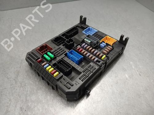 Used Fuse box Fuse box PEUGEOT 208 II (UB_, UP_, UW_, UJ_) e-208 (136 hp) 34345310 34345310