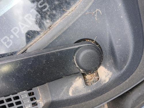 front-wiper-motor-renault-megane-iv-grandtour-k9amn_-2016-34345315 main image
