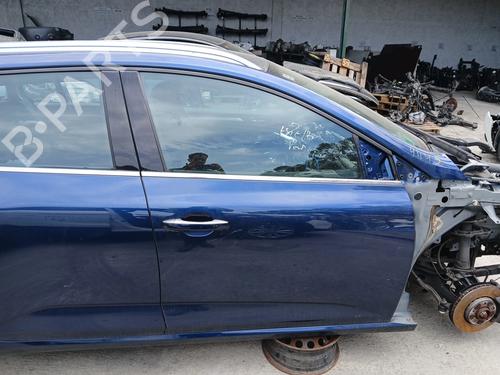 right-front-door-renault-megane-iv-grandtour-k9amn_-2016-34345338 main image