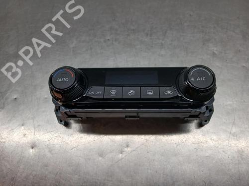 climate-control-nissan-juke-f16_-2019-33121545 main image