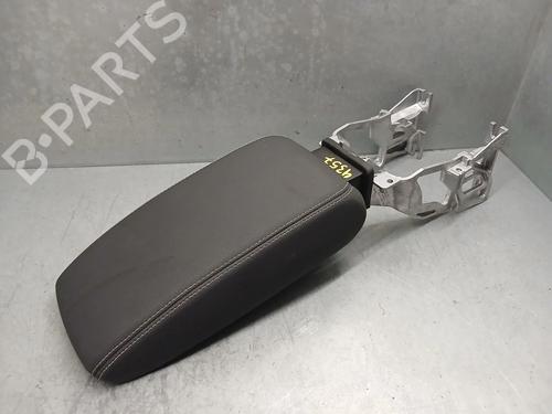 Used Armrest / Center console Armrest / Center console AUDI Q3 (F3B) 45 TFSI quattro (230 hp) 34472778 34472778