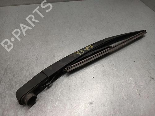 Brazo limpia trasero Brazo limpia trasero CITROËN C3 III (SX) 1.5 BlueHDi 100 (SXYHYP, SXYHTU) (102 hp) 34524987 34524987