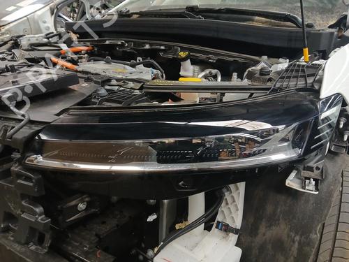 Venstre forlygte Venstre forlygte RENAULT MEGANE E-TECH SUV EV60 (BNJ1) (218 hp) 34613471 34613471