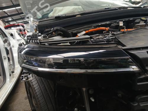 Used Right headlight Right headlight RENAULT MEGANE E-TECH SUV EV60 (BNJ1) (218 hp) 34613470 34613470