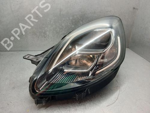 left-headlight-ford-puma-j2k-cf7-2019-34626738 main image