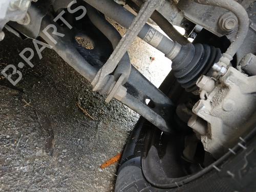 Venstre fortil bærearm Venstre fortil bærearm TOYOTA YARIS (_P13_) 1.5 Hybrid (NHP130_) (101 hp) 34632299 34632299
