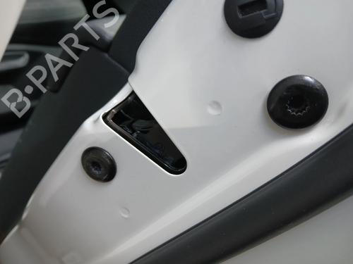 front-right-lock-skoda-karoq-nu7-nd7-2017-34632330 main image