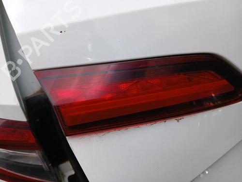 Left tailgate light SKODA KAROQ (NU7, ND7) 1.6 TDI | BP34632343C79 - Image 3