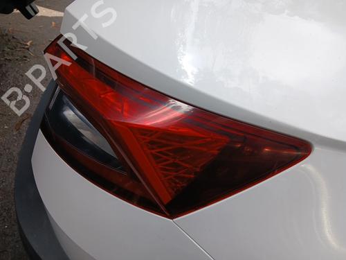 Right taillight SKODA KAROQ (NU7, ND7) 1.6 TDI | BP34632344C35 - Image 2