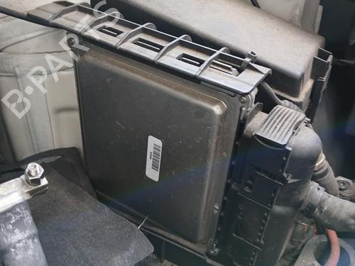 Used Engine control unit (ECU) Engine control unit (ECU) SKODA KAROQ (NU7, ND7) 1.6 TDI (115 hp) 34637296 34637296