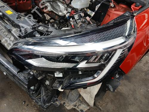 Used Left headlight Left headlight RENAULT CLIO V (B7_) 1.5 Blue dCi 115 (B7AD) (116 hp) 34703849 34703849