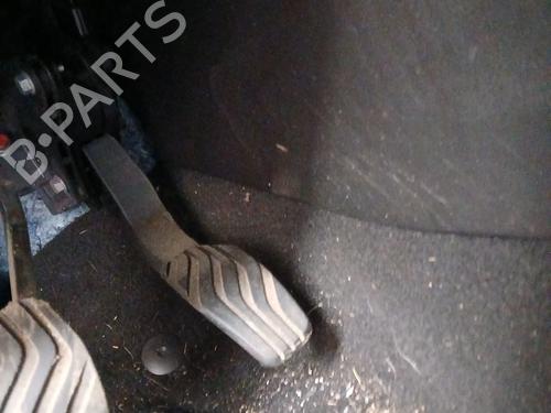 Pedal Pedal RENAULT CLIO V (B7_) 1.5 Blue dCi 115 (B7AD) (116 hp) 34703861 34703861