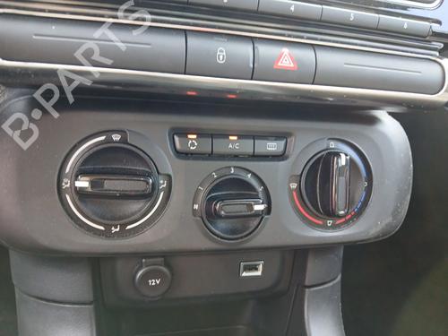 Used Climate control Climate control CITROËN C3 III (SX) 1.2 PureTech 82 (83 hp) 34720861 34720861
