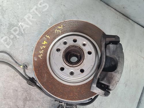 Used Left front steering knuckle Left front steering knuckle PEUGEOT 308 SW II (LC_, LJ_, LR_, LX_, L4_) 1.5 BlueHDi 130 (131 hp) 33041122 33041122