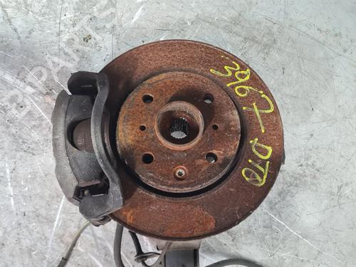 Used Right front steering knuckle Right front steering knuckle PEUGEOT 108 1.0 VTi (69 hp) 26026870 26026870
