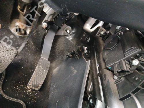 pedal-ford-puma-j2k-cf7-2019-35767303 main image