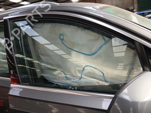 front-right-door-window-audi-q7-4mb-4mg-4mq-2015-35770590 main image