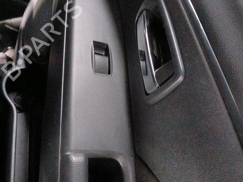 Used Right front window switch Right front window switch MITSUBISHI ASX (GA_W_) 2.0 i (160 hp) 35776533 35776533