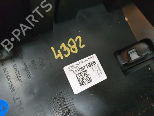 Armrest / Center console RENAULT CAPTUR II (HF_) TCe 140 (HFN0) | BP35793497I20  - Image 6