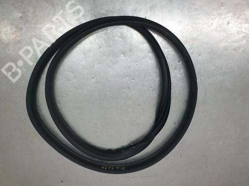 Used Rubber door seal Rubber door seal RENAULT CAPTUR II (HF_) TCe 140 (HFN0) (140 hp) 35793509 35793509
