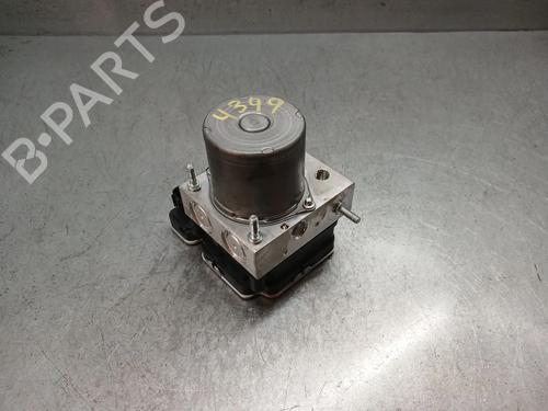 Used ABS pump ABS pump RENAULT CAPTUR II (HF_) TCe 140 (HFN0) (140 hp) 33245050 33245050