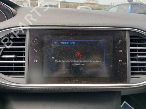 Used Radio Radio PEUGEOT 308 II (LB_, LP_, LW_, LH_, L3_) 1.6 BlueHDi 120 (120 hp) 35805209 35805209