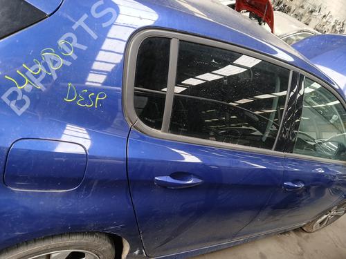 Dør højre bagtil Dør højre bagtil 35814756 35814756