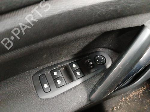 Used Left front window switch Left front window switch PEUGEOT 308 II (LB_, LP_, LW_, LH_, L3_) 1.2 THP 110 (110 hp) 35814776 35814776