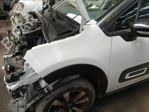 Forskærm venstre Forskærm venstre CITROËN C3 III (SX) 1.2 PureTech 82 (83 hp) 35916572 35916572