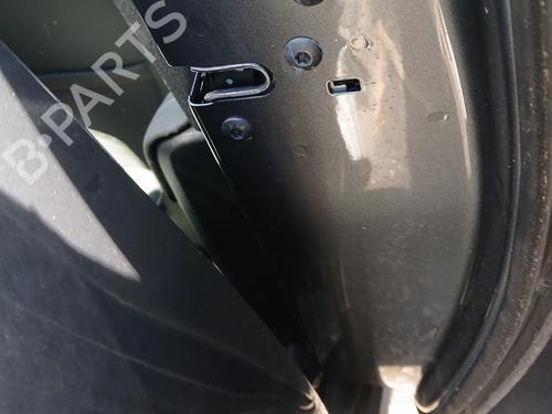 rear-right-lock-volvo-v40-cross-country-526-2012-2013-2014-2015-2016-2017-2018-2019-35920987 main image