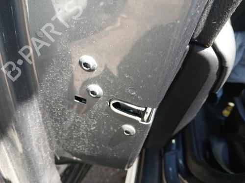 Used Front left lock Front left lock VOLVO V40 Cross Country (526) D2 (114 hp) 35920986 35920986