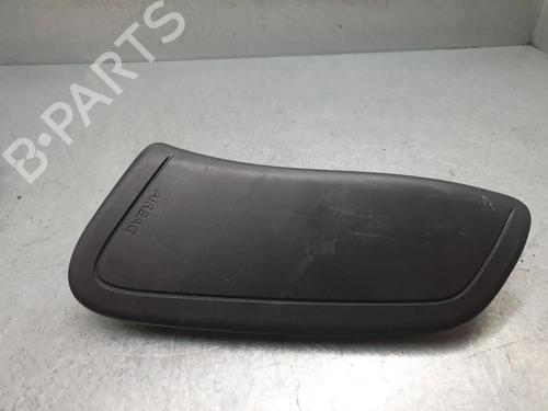 right-seat-airbag-toyota-aygo-_b4_-2014-33338268 main image