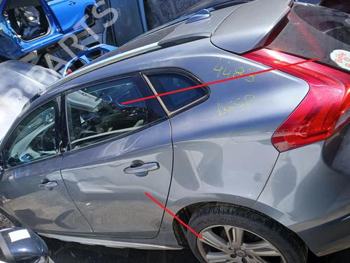 Parafango posteriore sinistro Parafango posteriore sinistro VOLVO V40 Cross Country (526) D2 (114 hp) 35921006 35921006