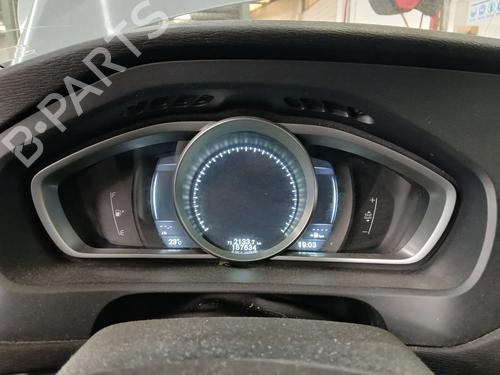 Used Instrument cluster Instrument cluster VOLVO V40 Cross Country (526) D2 (114 hp) 35921048 35921048