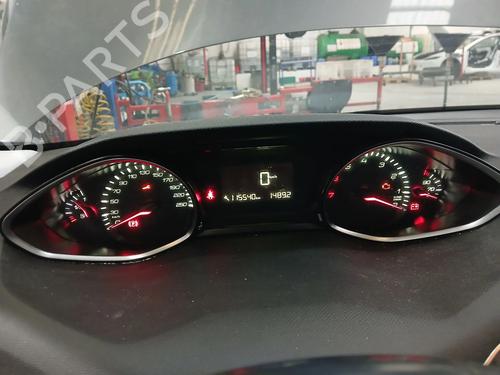 Quadrante Quadrante PEUGEOT 308 SW II (LC_, LJ_, LR_, LX_, L4_) 1.2 THP 110 (110 hp) 35952500 35952500