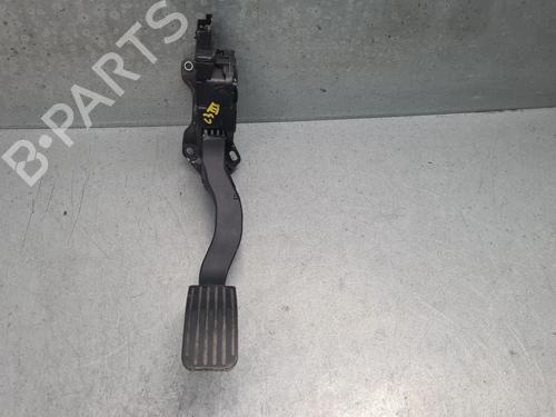 Pedale Pedale CITROËN C3 III (SX) 1.2 THP 110 (SXHNPS, SXHNZT, SXHNZ6) (110 hp) 35964890 35964890