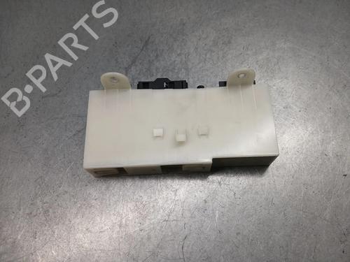 electronic-module-bmw-3-convertible-e93-2006-2007-2008-2009-2010-2011-2012-2013-35984803 main image