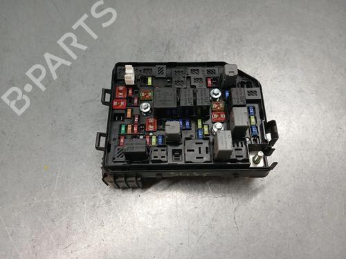 Used Fuse box Fuse box OPEL KARL (C16) 1.0 (75 hp) 36026646 36026646