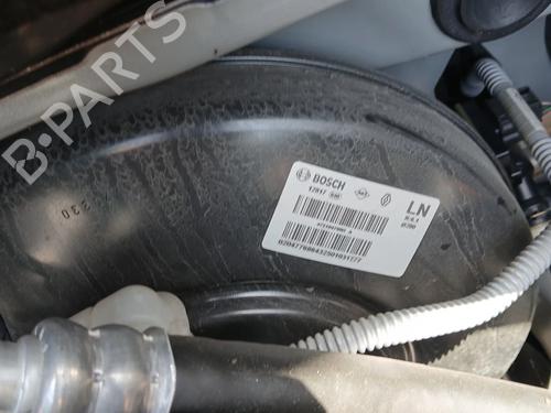 servo-brake-renault-megane-iv-hatchback-b9amn_-2015-36045761 main image