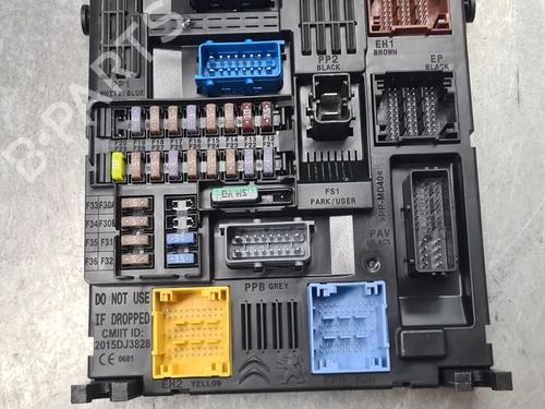Used Fuse box Fuse box CITROËN C3 AIRCROSS II (2R_, 2C_) 1.5 BlueHDi 110 (110 hp) 36141627 36141627