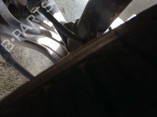 Used Right front steering knuckle Right front steering knuckle CITROËN C3 III (SX) 1.2 PureTech 82 (83 hp) 36138767 36138767