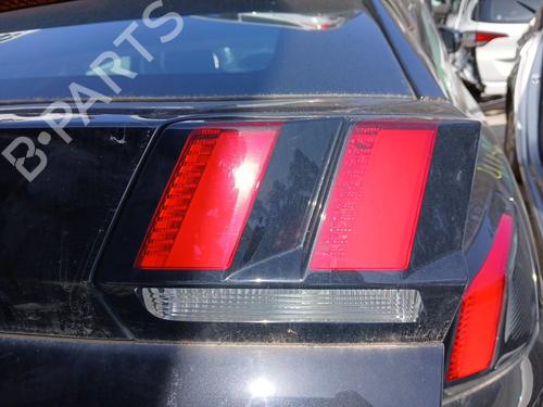 Used Right tailgate light Right tailgate light PEUGEOT 3008 II SUV (MC_, MR_, MJ_, M4_) 1.2 THP/ PureTech 130 (MRHNSM, MRHNSU, MRHNSJ, MRHNYW,... (131 hp) 36165343 36165343