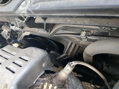 Used Radiator set Radiator set PEUGEOT 3008 II SUV (MC_, MR_, MJ_, M4_) 1.2 THP/ PureTech 130 (MRHNSM, MRHNSU, MRHNSJ, MRHNYW,... (131 hp) 36165371 36165371